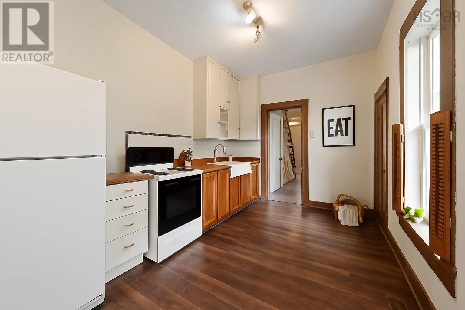 2668 Belle Aire Terrace