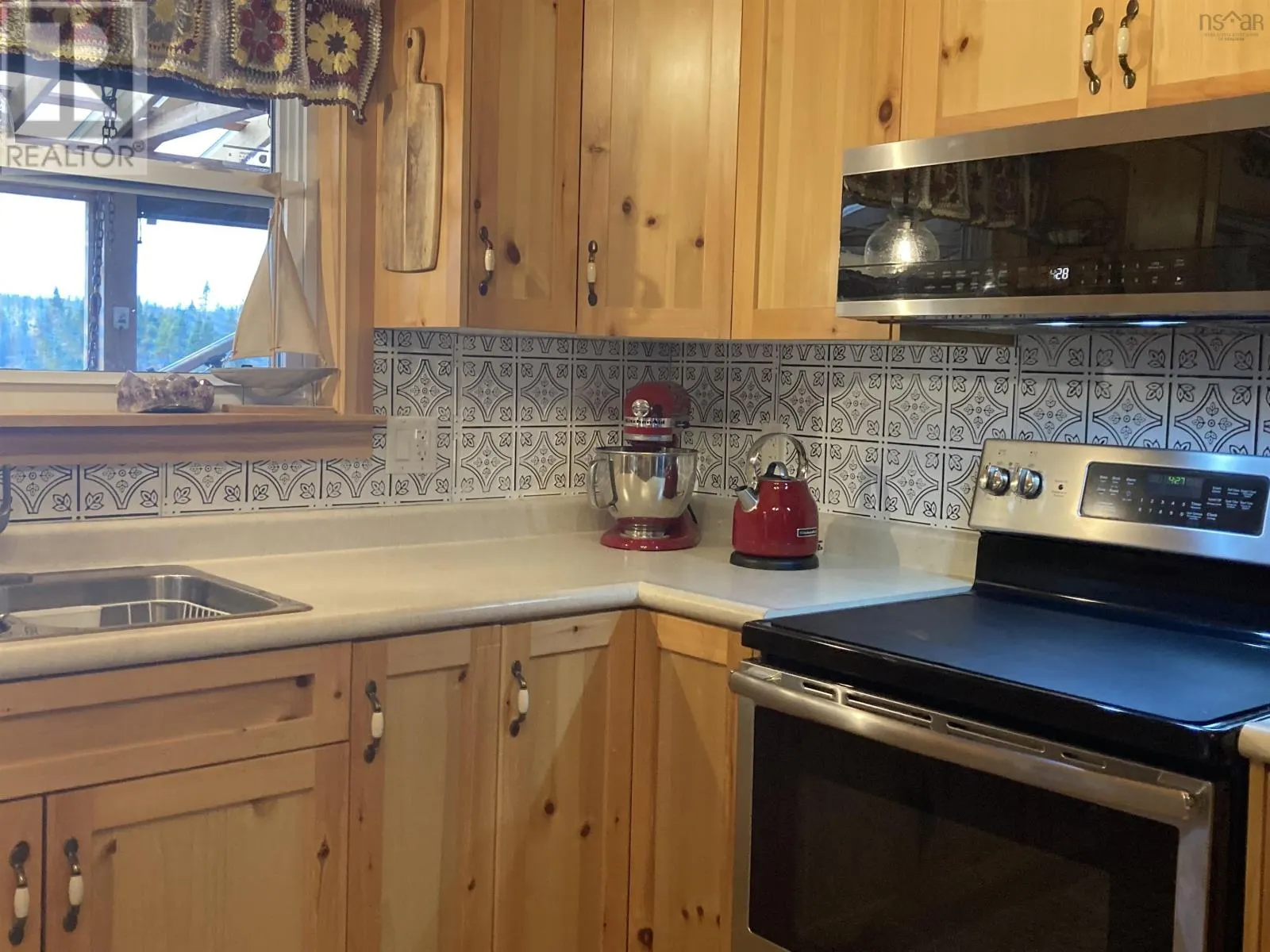 1749 McLeans Lake Road