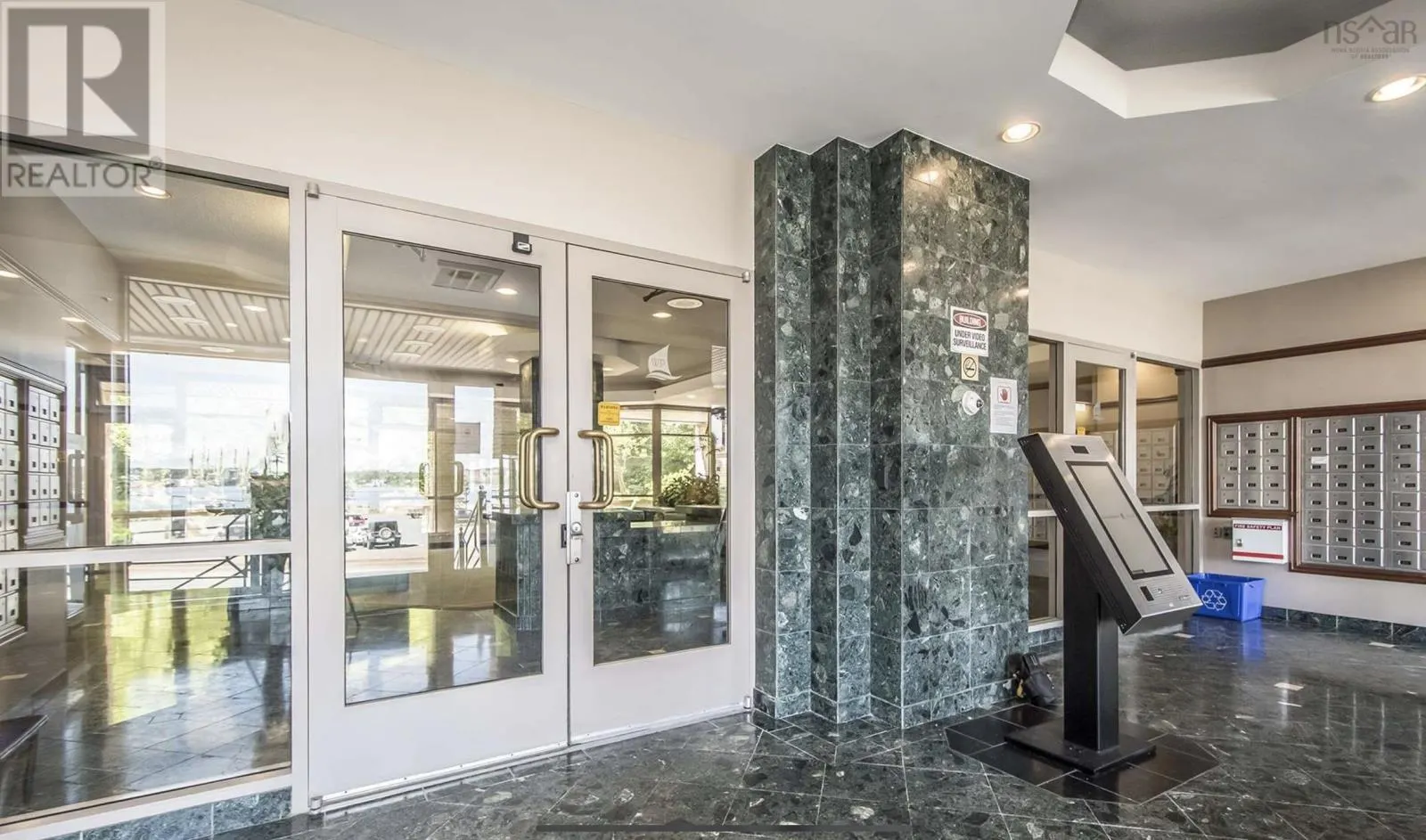 208 1326 LOWER WATER Street