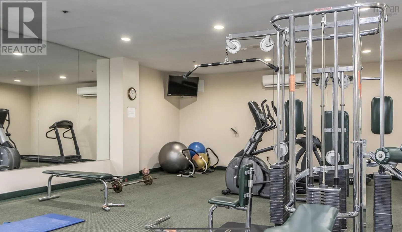 208 1326 LOWER WATER Street