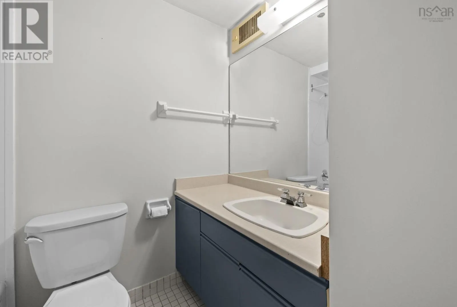 208 1326 LOWER WATER Street