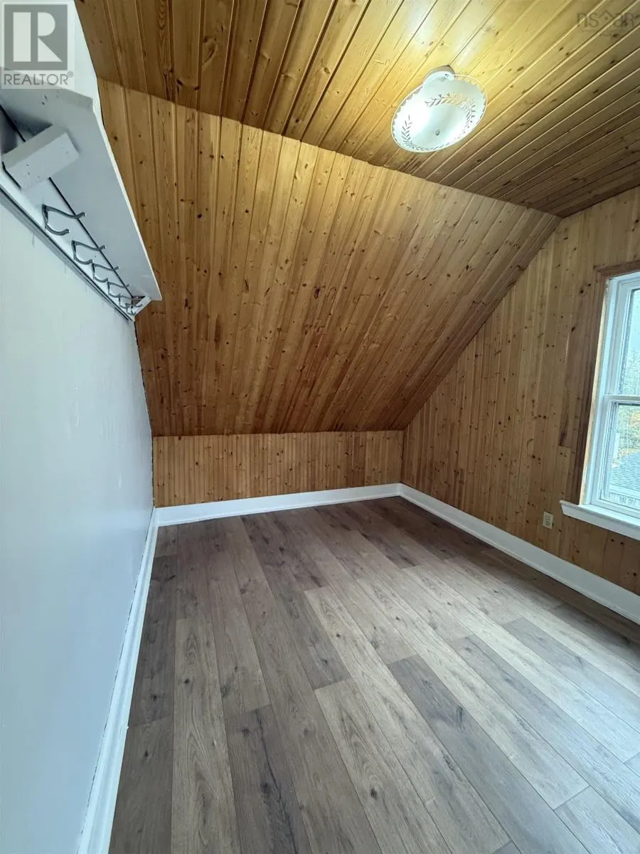 180 Rutherford Street