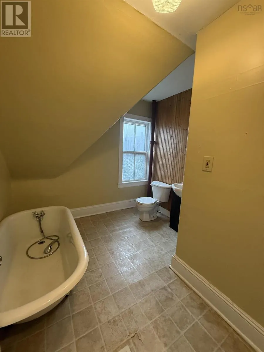 180 Rutherford Street