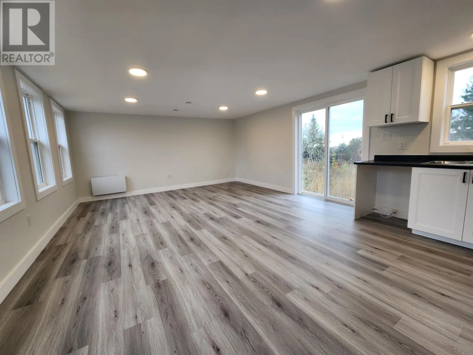 2751 Peters Road