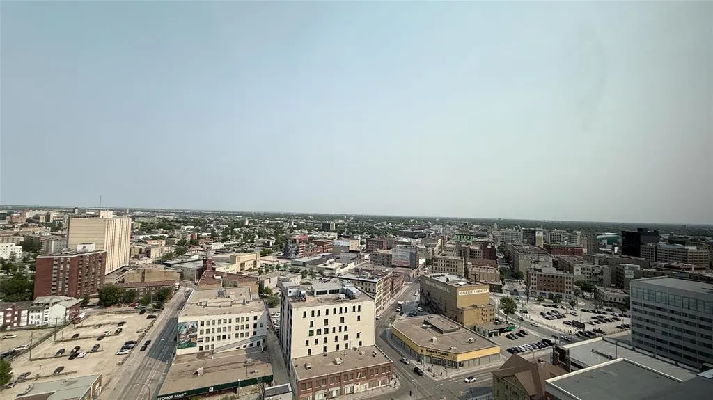 405 311 Hargrave Street