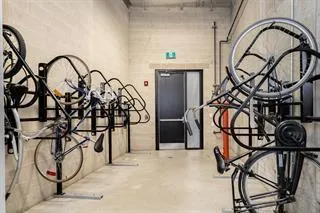 405 311 Hargrave Street