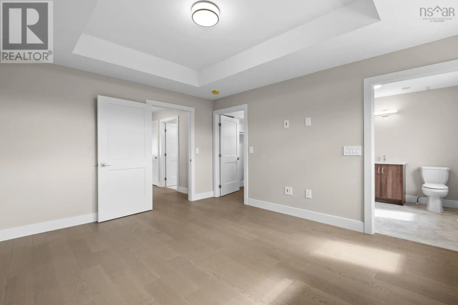 GAR35 125 Garvey Court