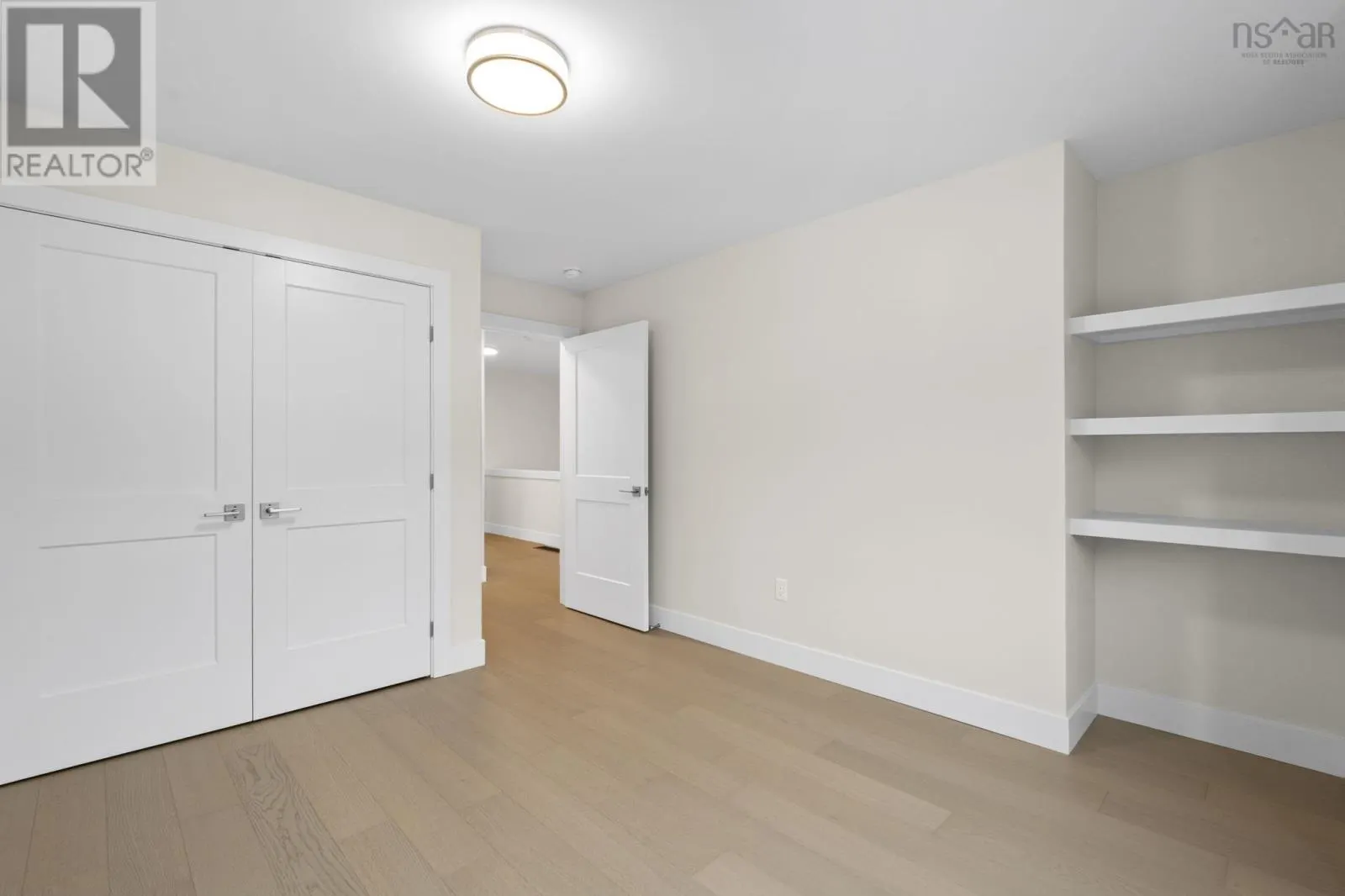 GAR36 117 Garvey Court
