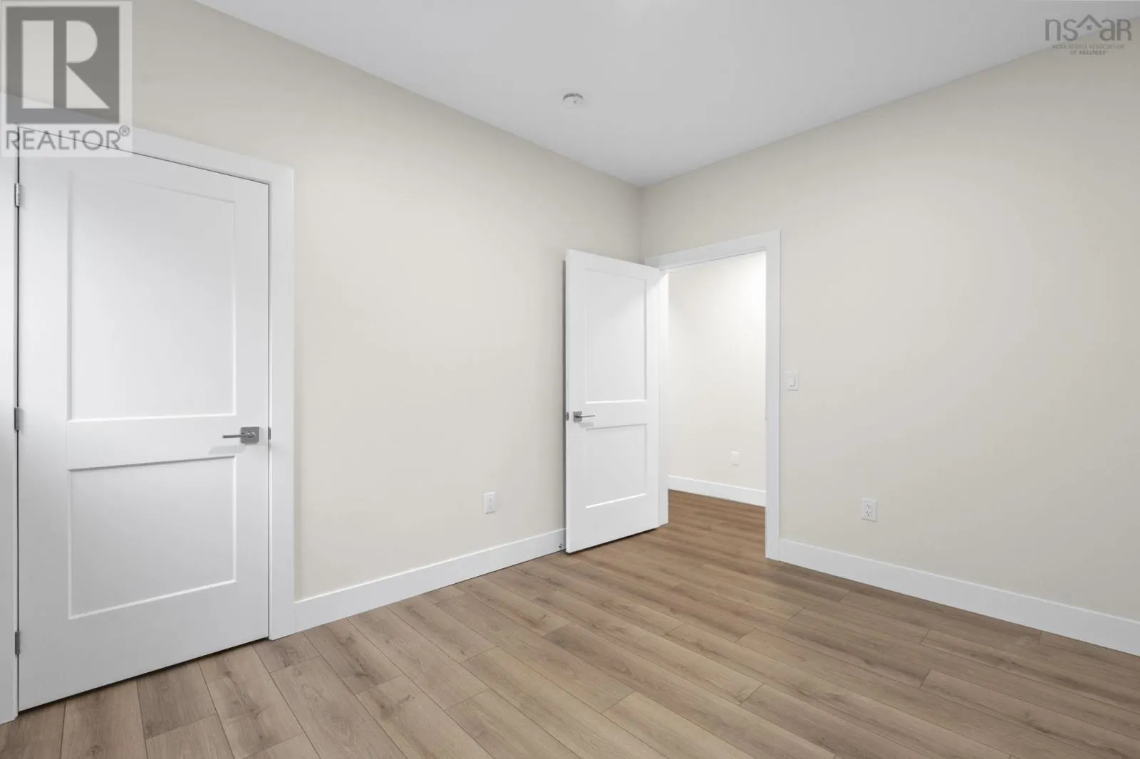 GAR36 117 Garvey Court