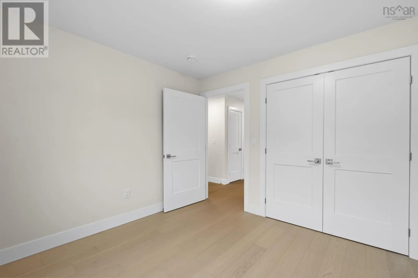GAR36 117 Garvey Court