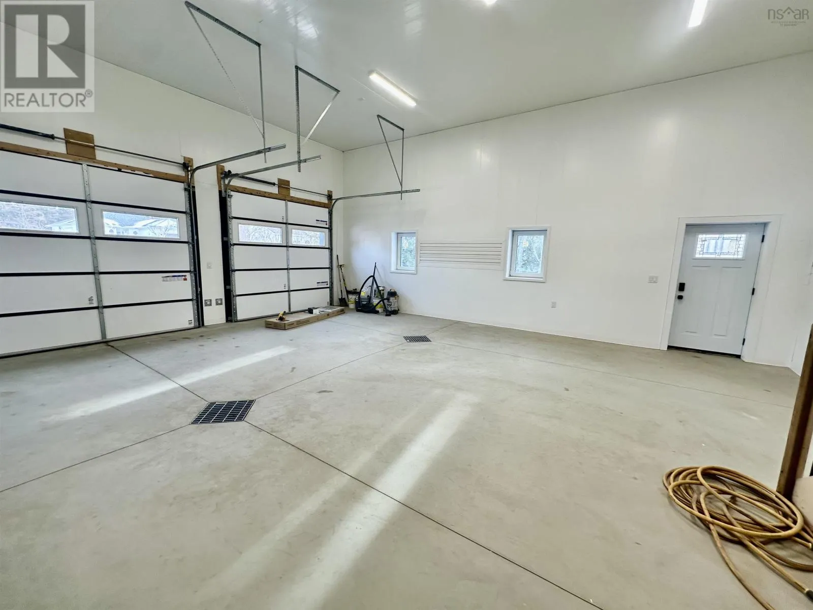 11 Chiavari Close