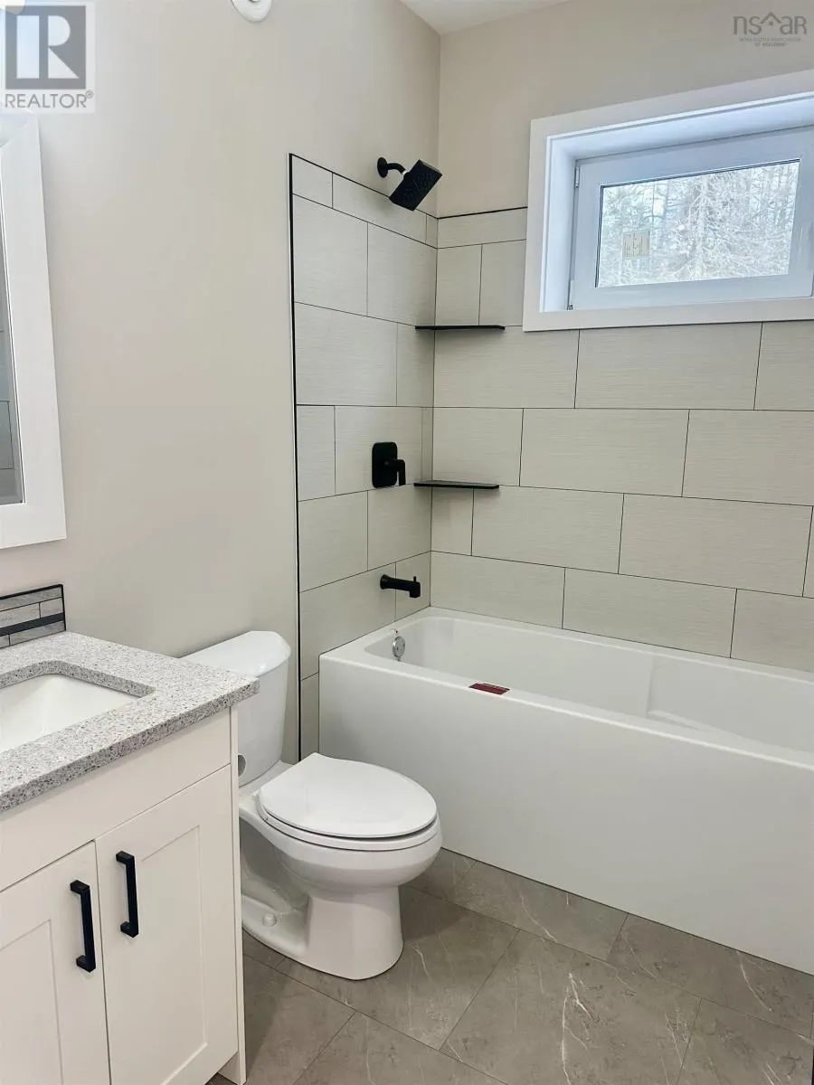 11 Chiavari Close