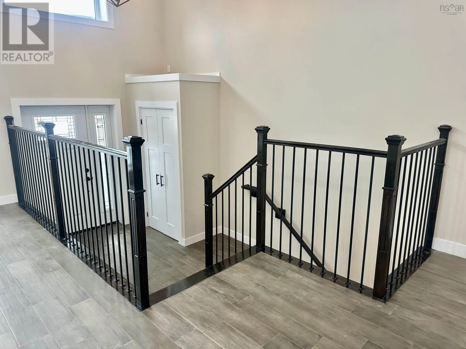 11 Chiavari Close