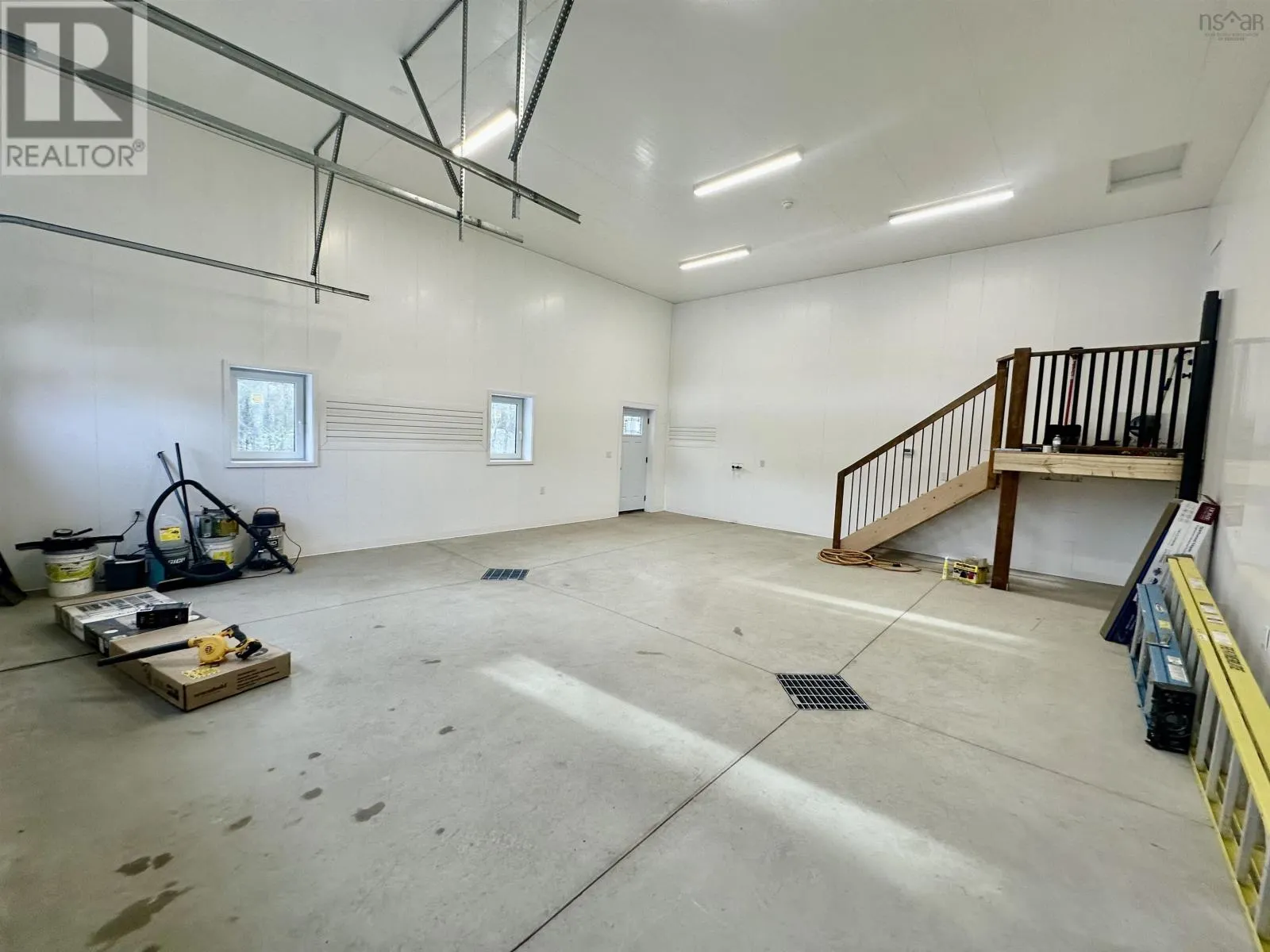 11 Chiavari Close