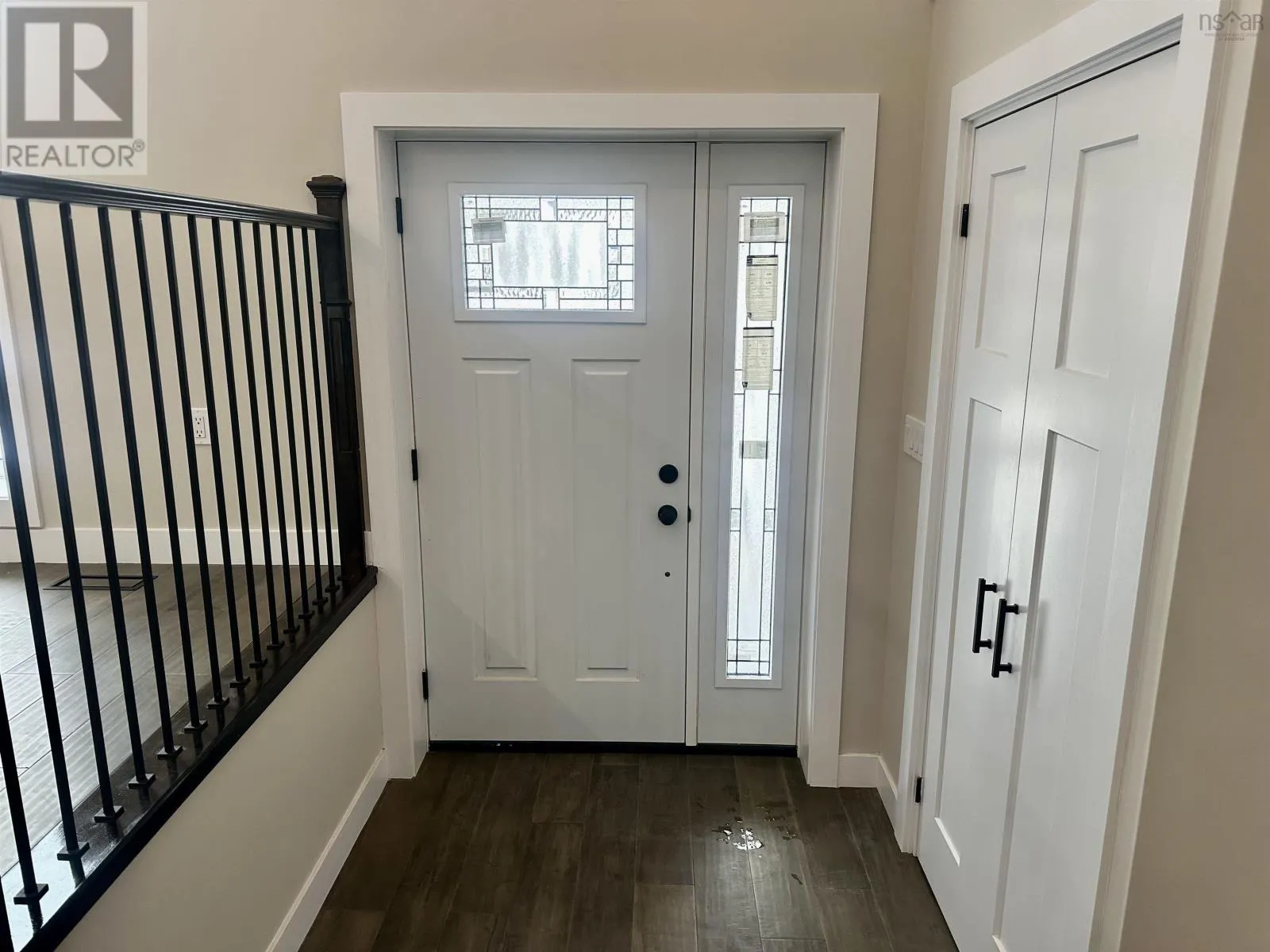 11 Chiavari Close