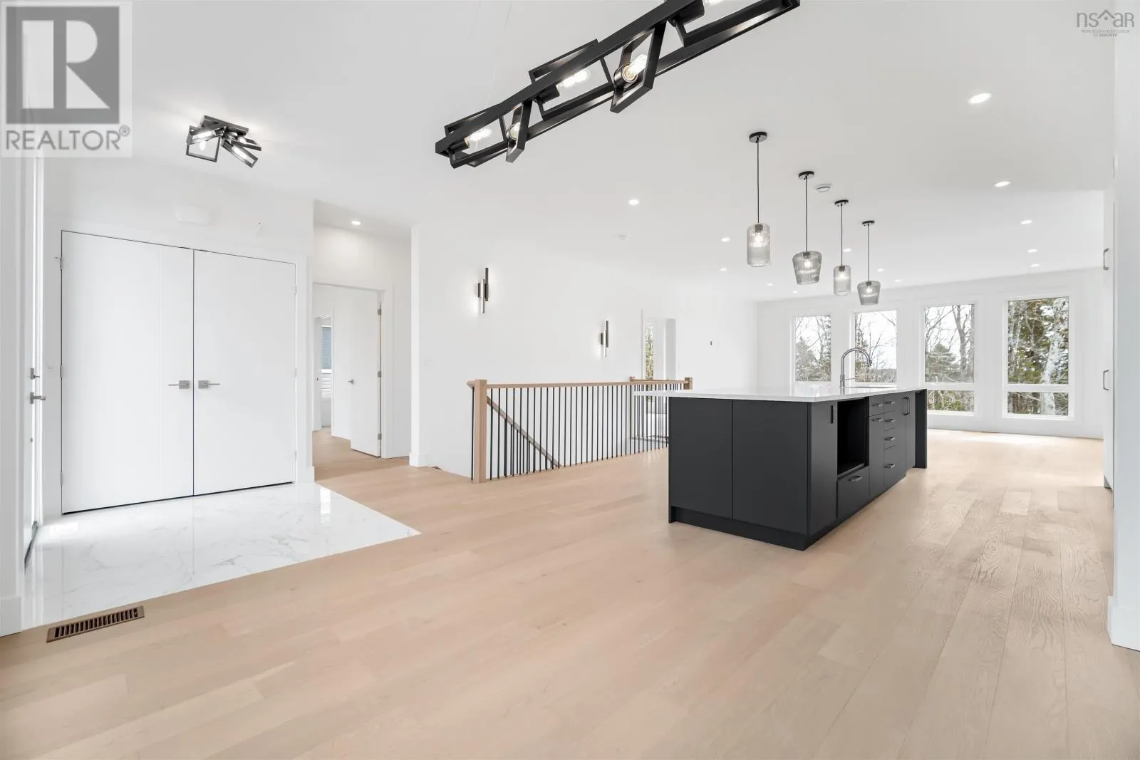 2 Merion Court