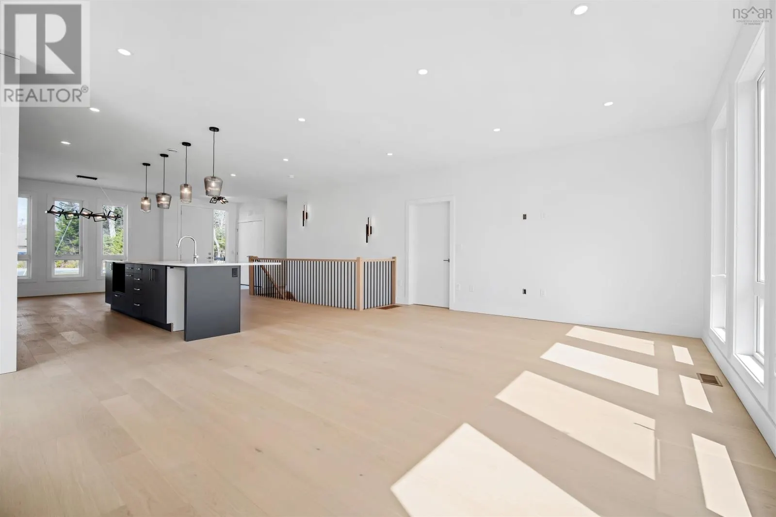 2 Merion Court