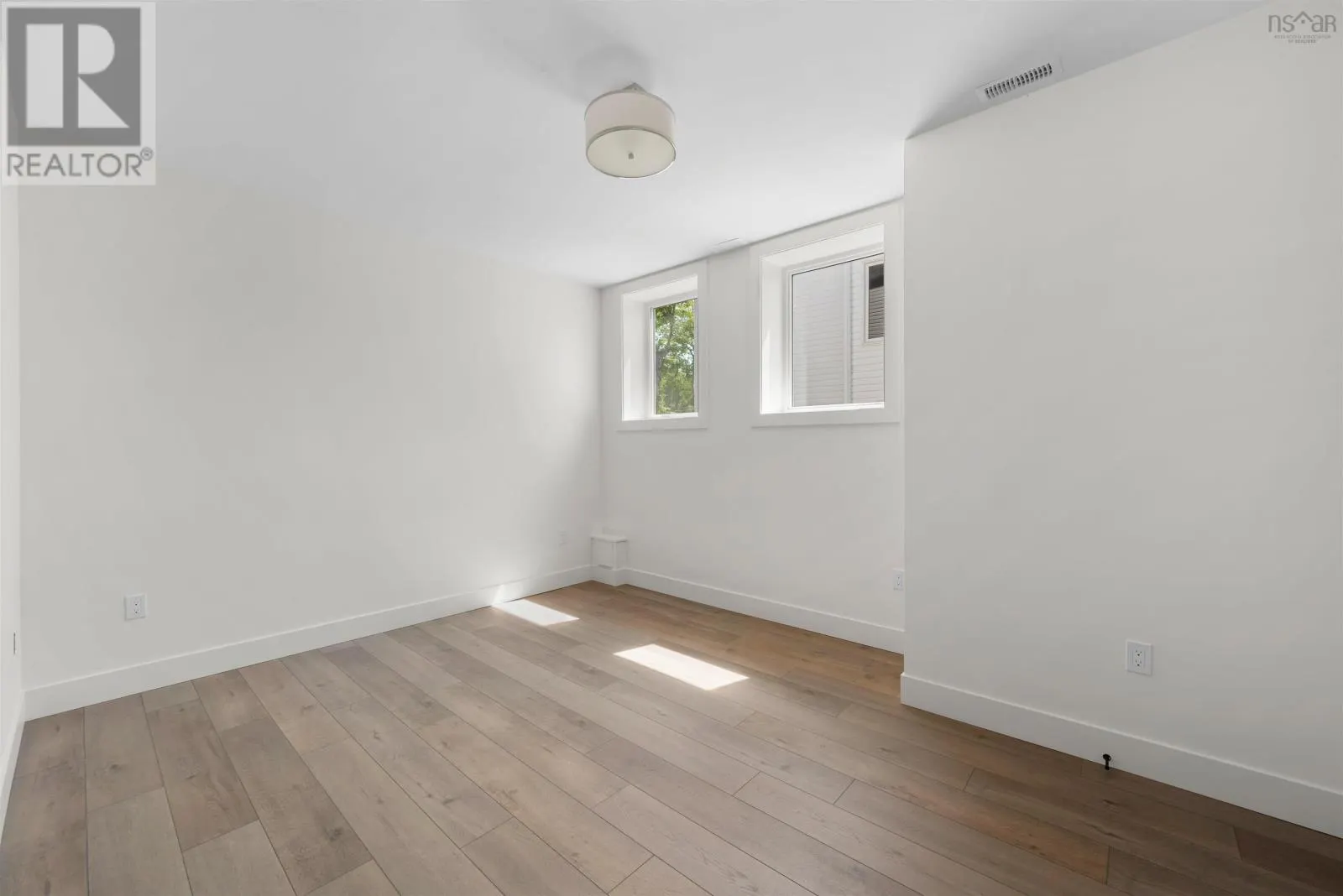 171 Carnoustie Drive