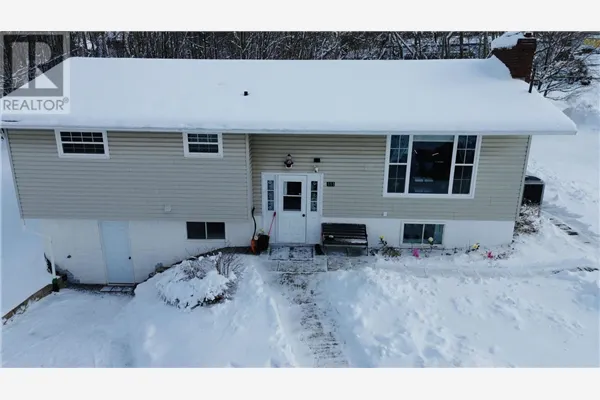 111 GRANDVIEW Avenue