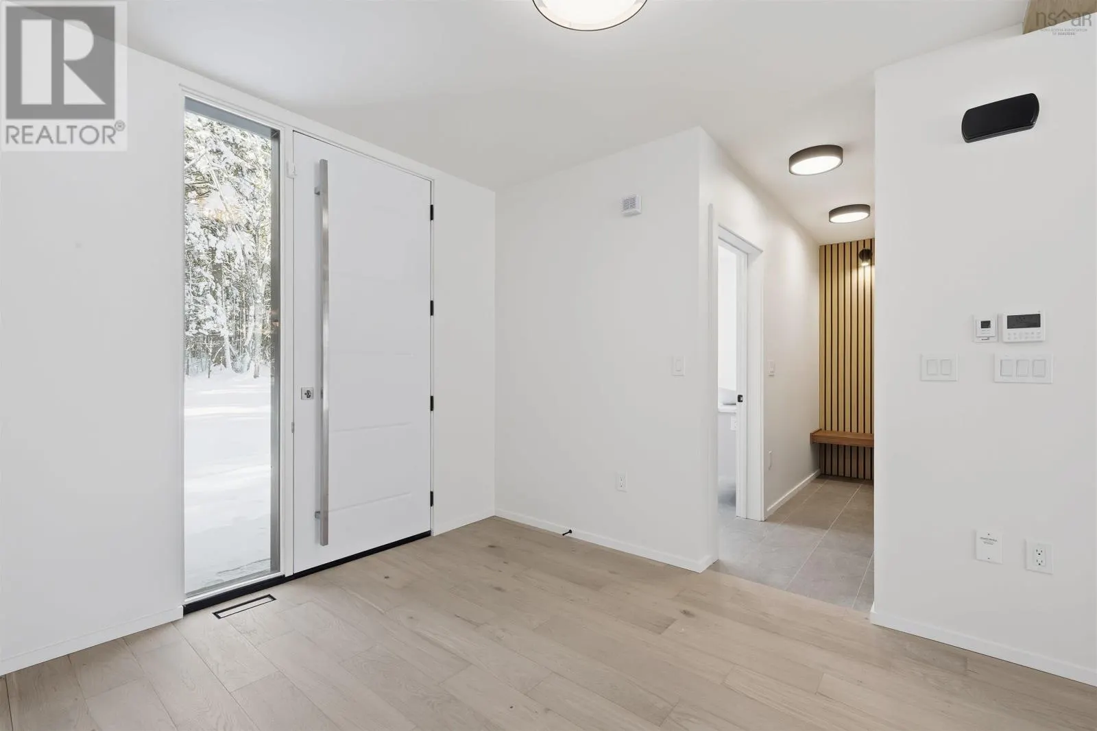 103 Canoe Crescent