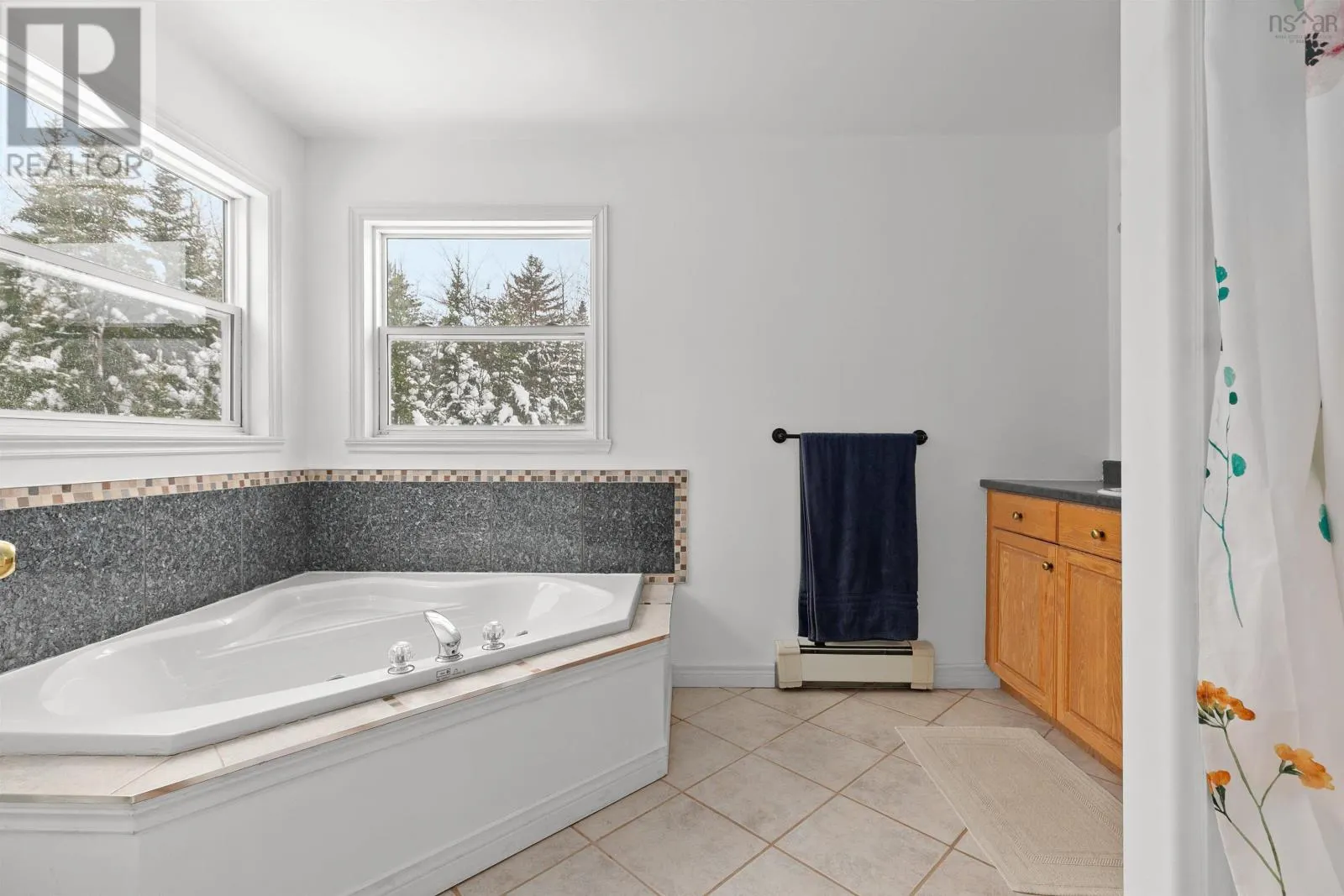 252 Gleneagles Drive