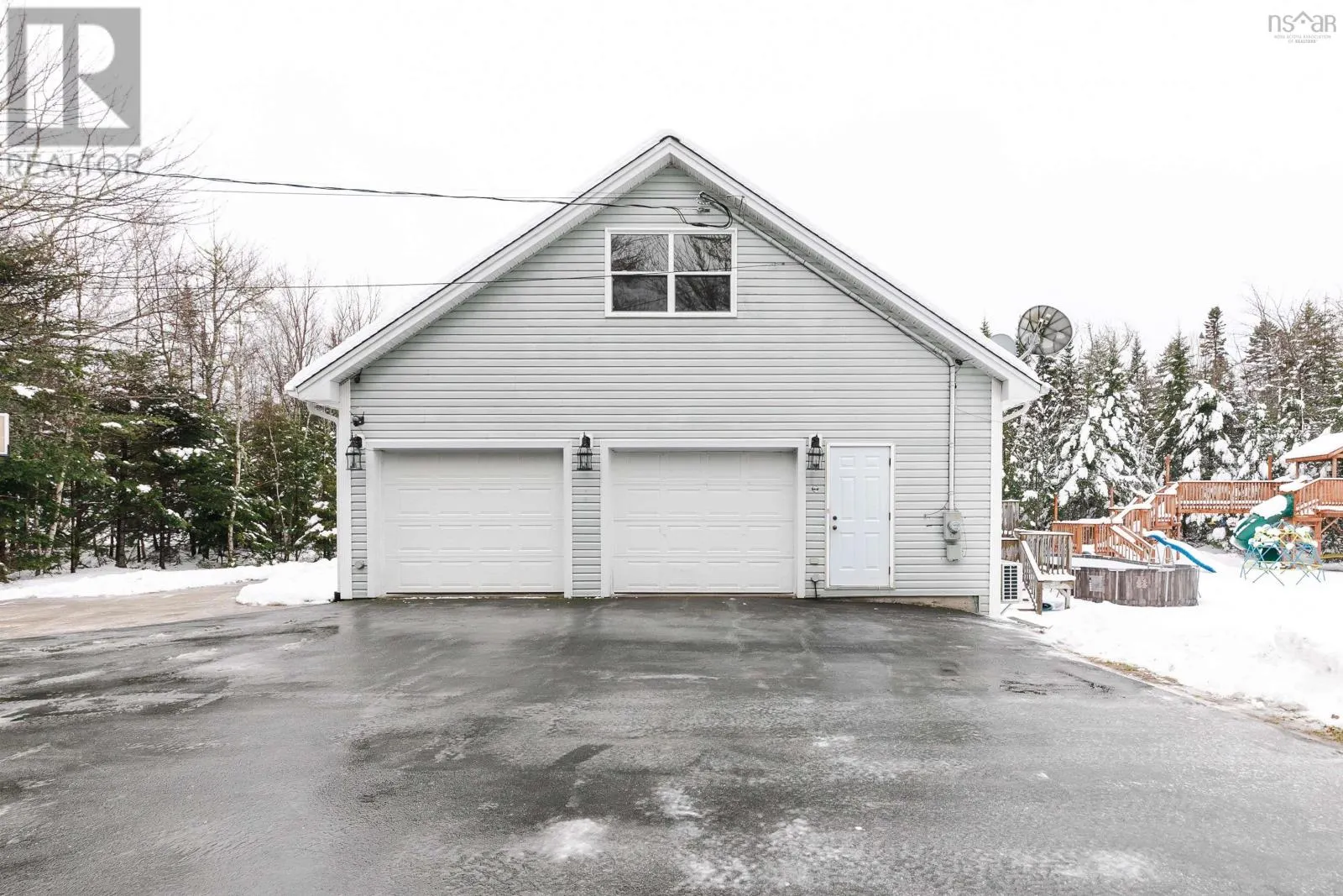 252 Gleneagles Drive