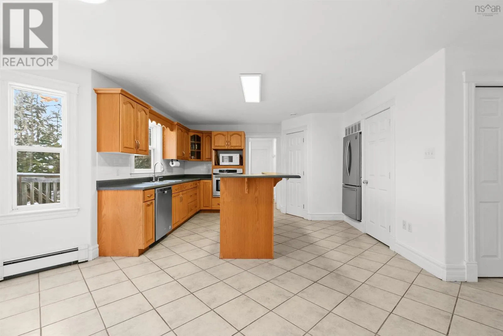 252 Gleneagles Drive