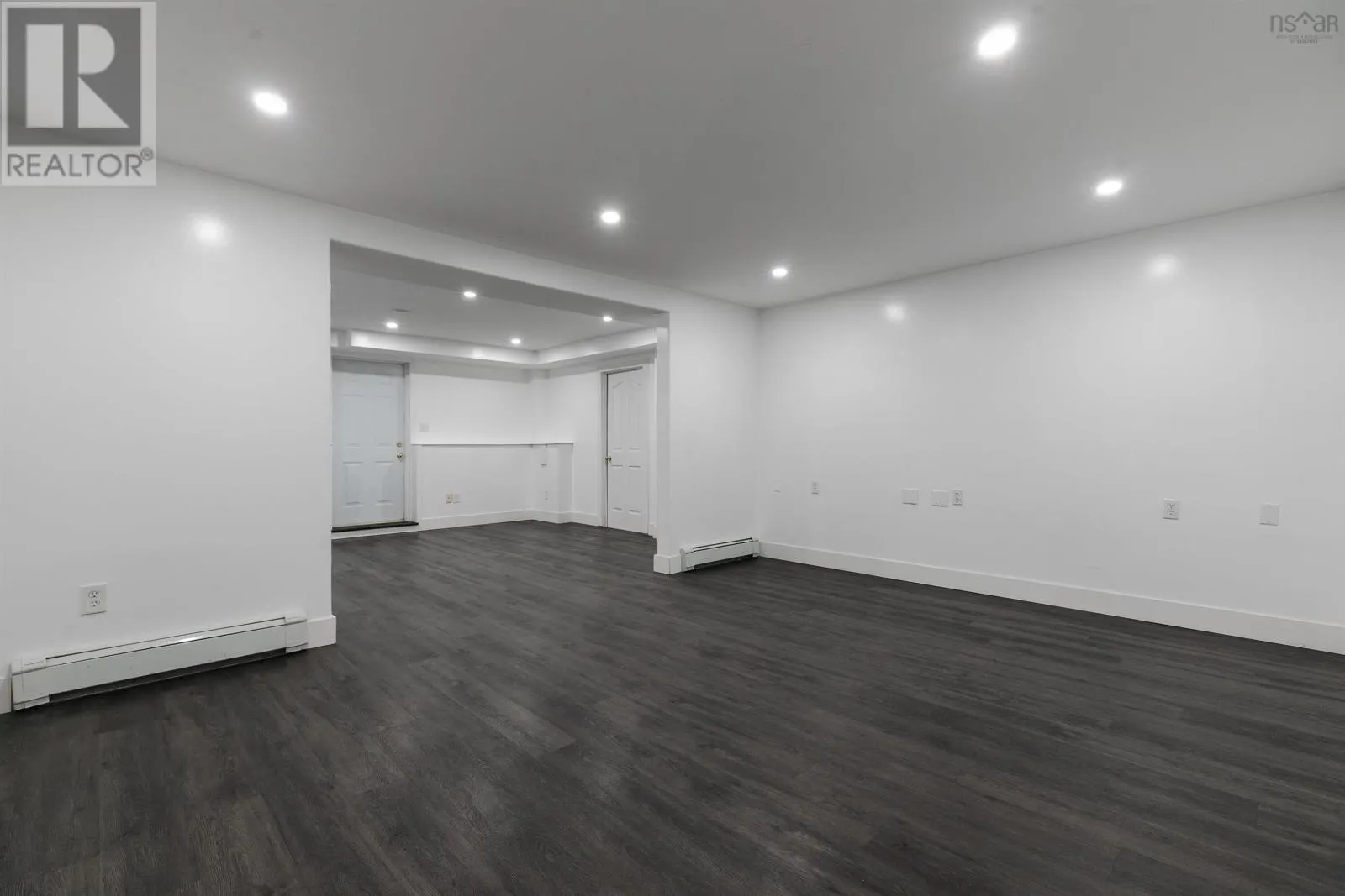252 Gleneagles Drive