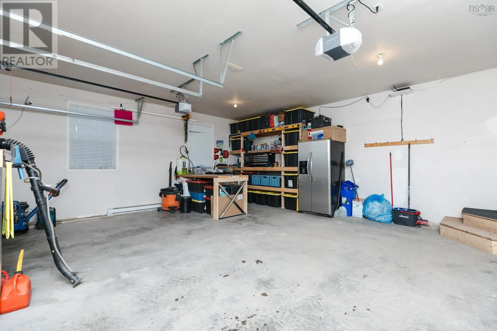 252 Gleneagles Drive