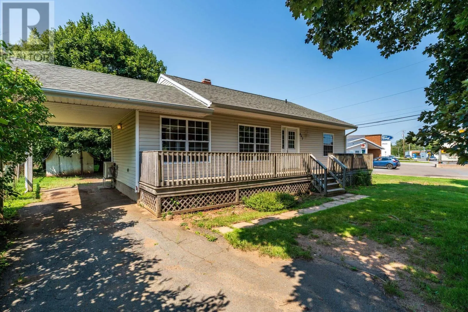 437 Main Street