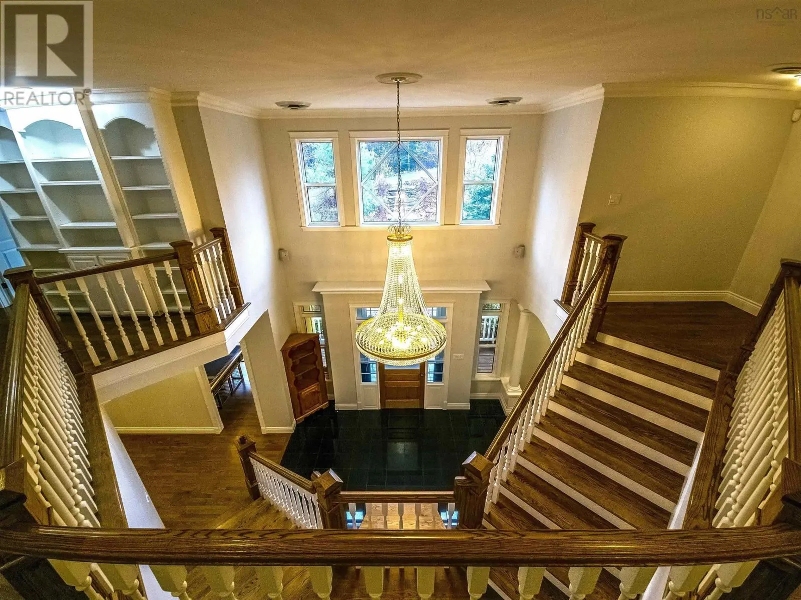 17 NICHOLSON COURT
