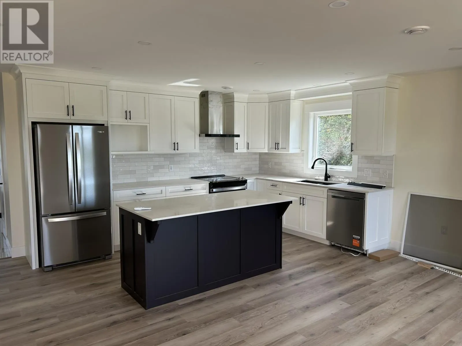 248 Ferry Road