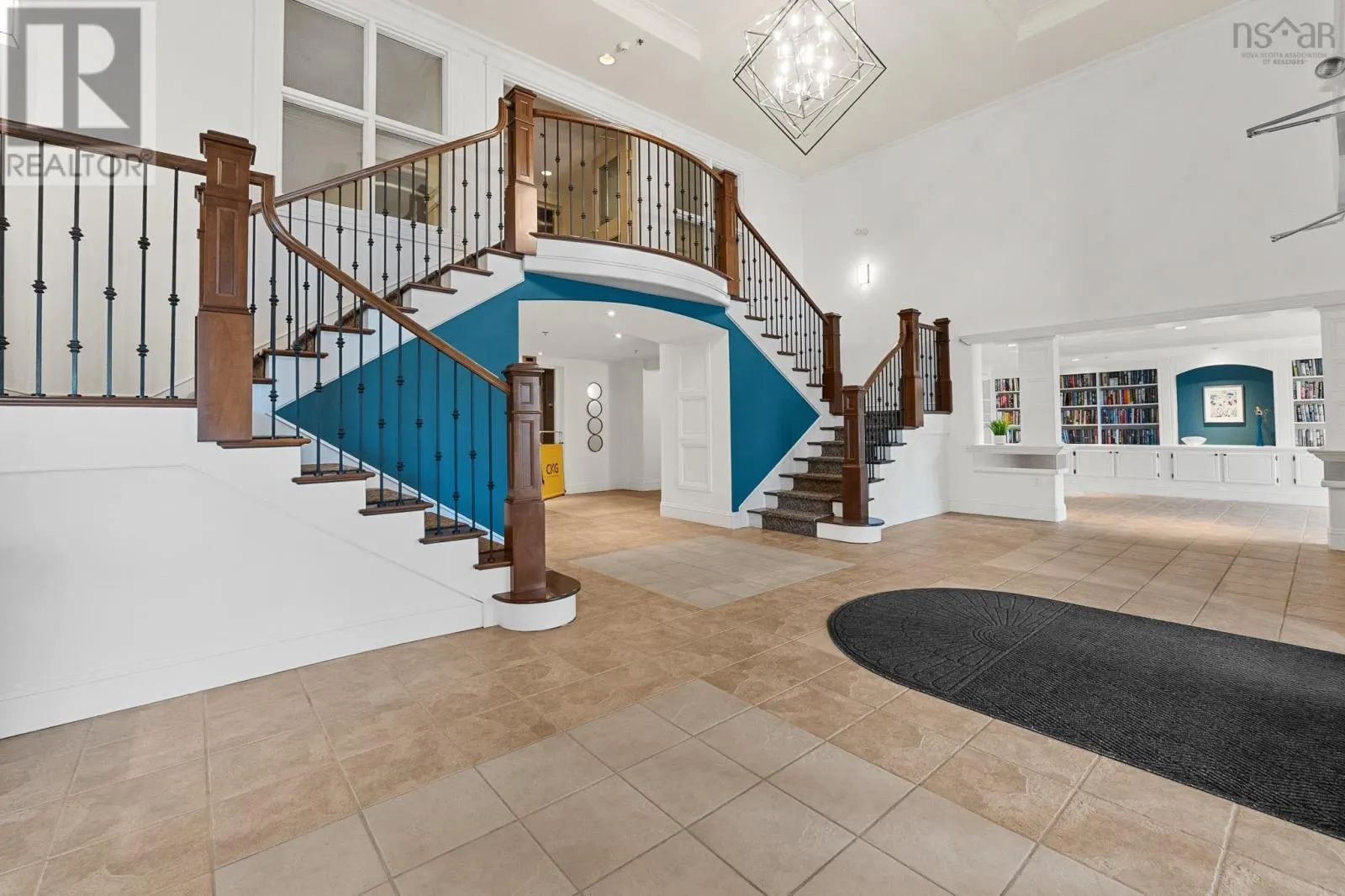 407 36 Southgate Drive