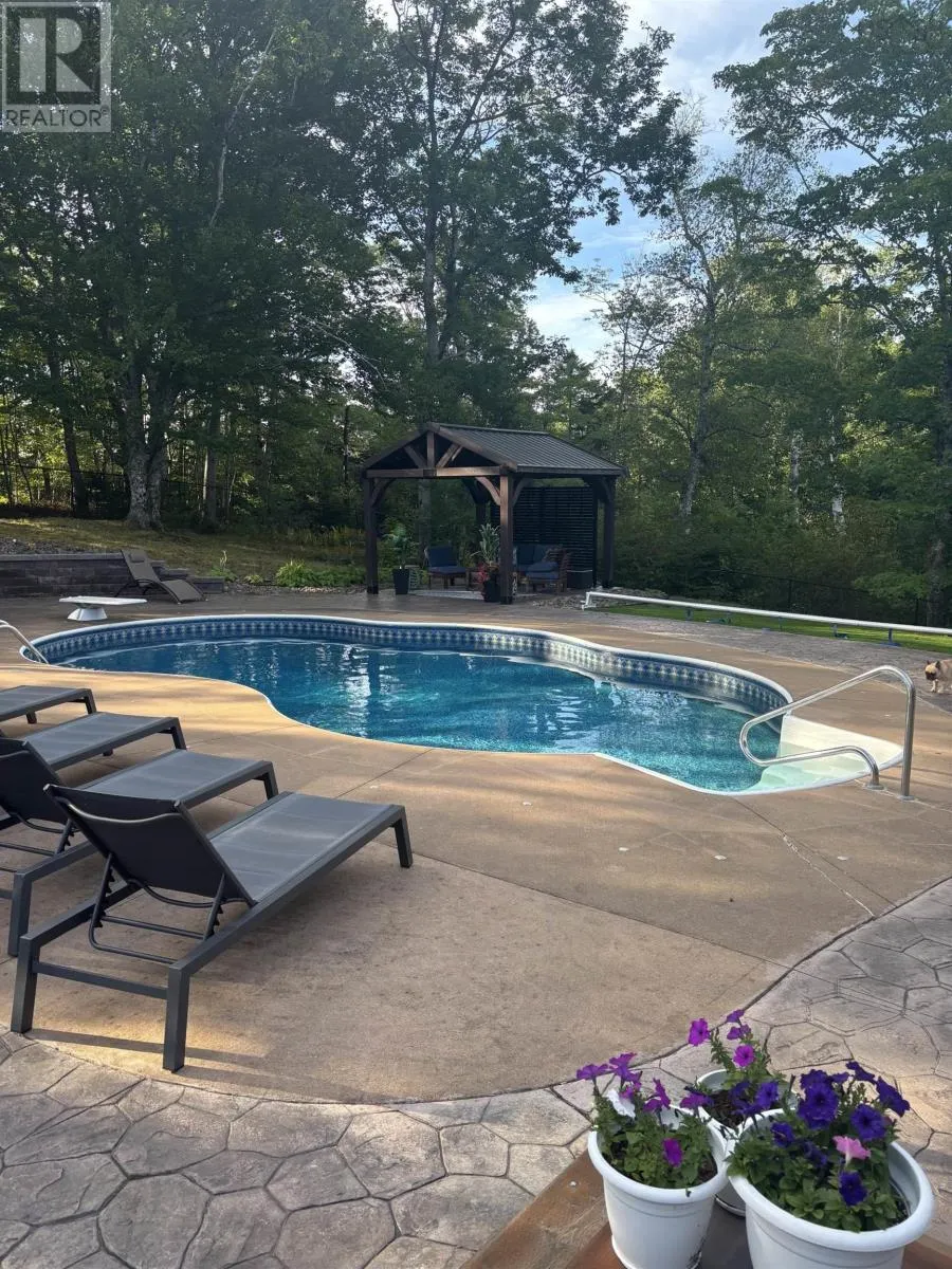 301 Preakness Crescent
