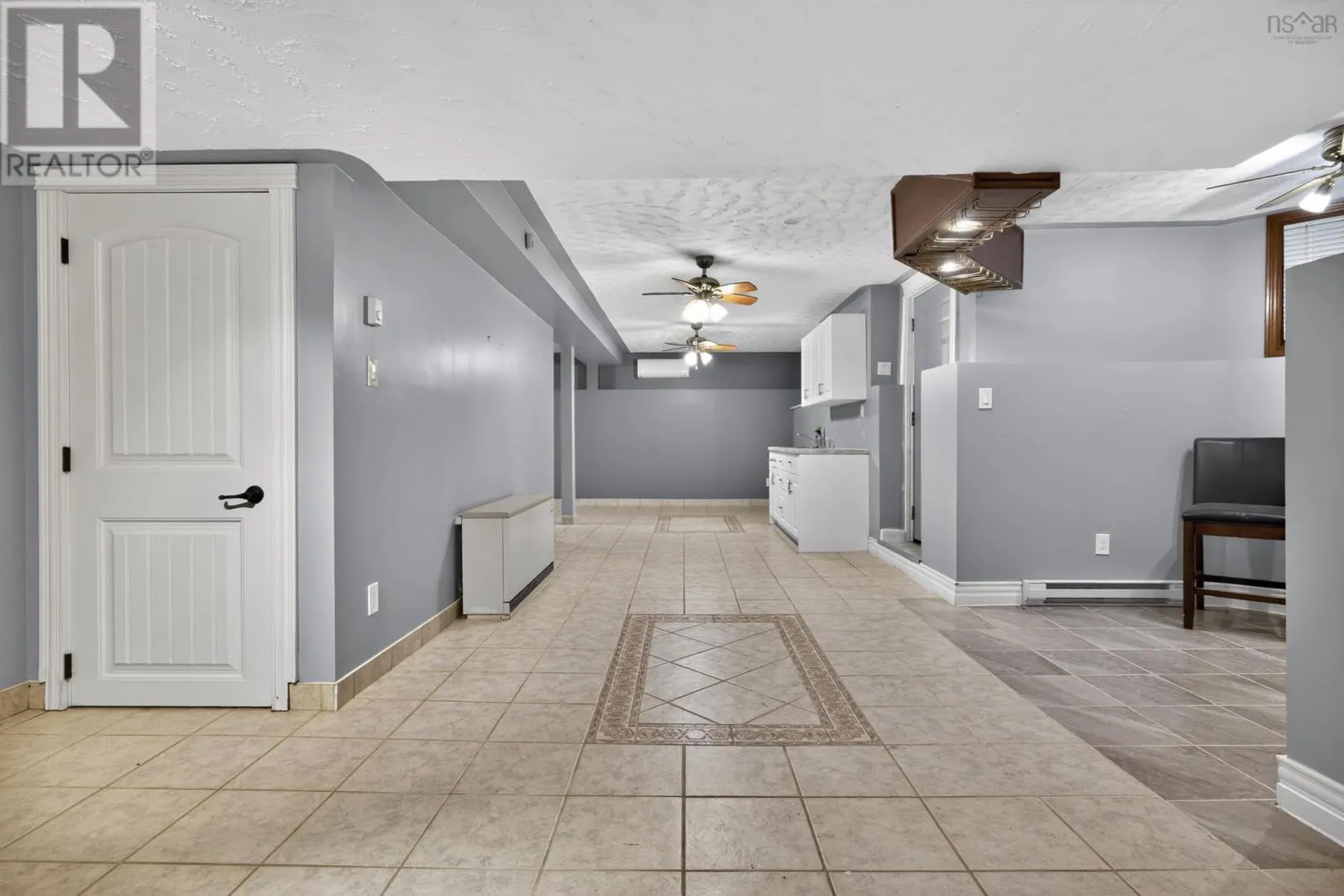 144 Pinewood Crescent