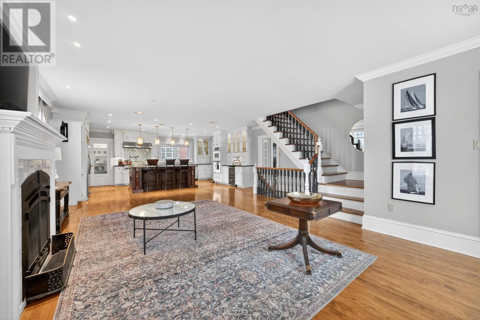 15 Whitney Avenue