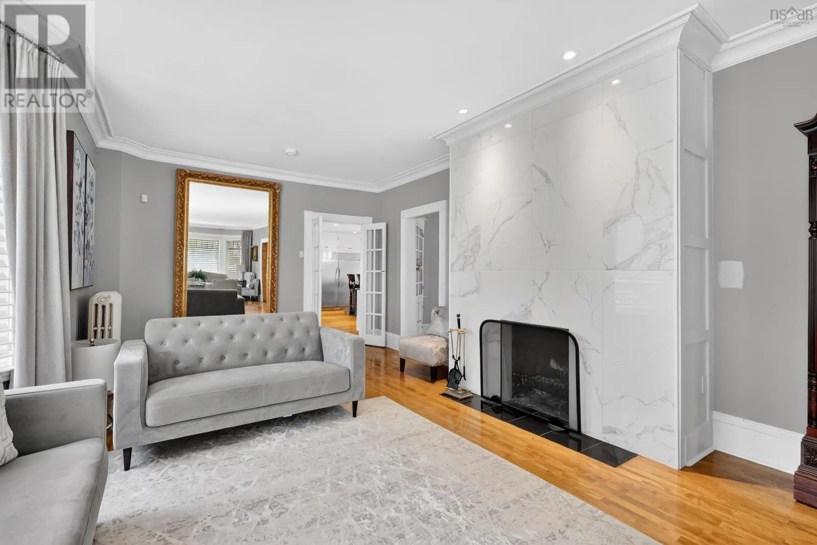 15 Whitney Avenue
