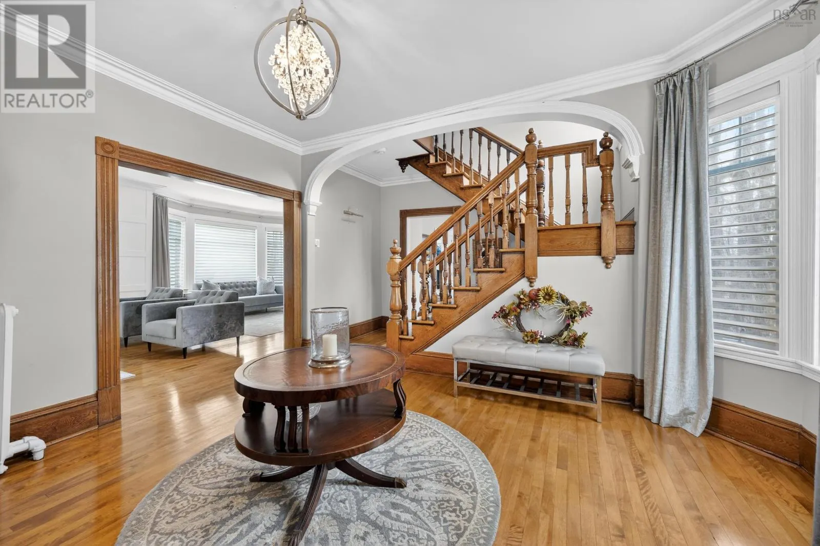 15 Whitney Avenue