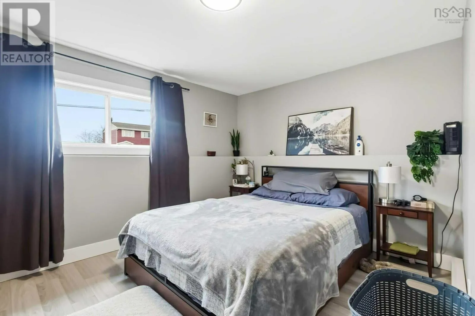 52 Shrewsbury Road