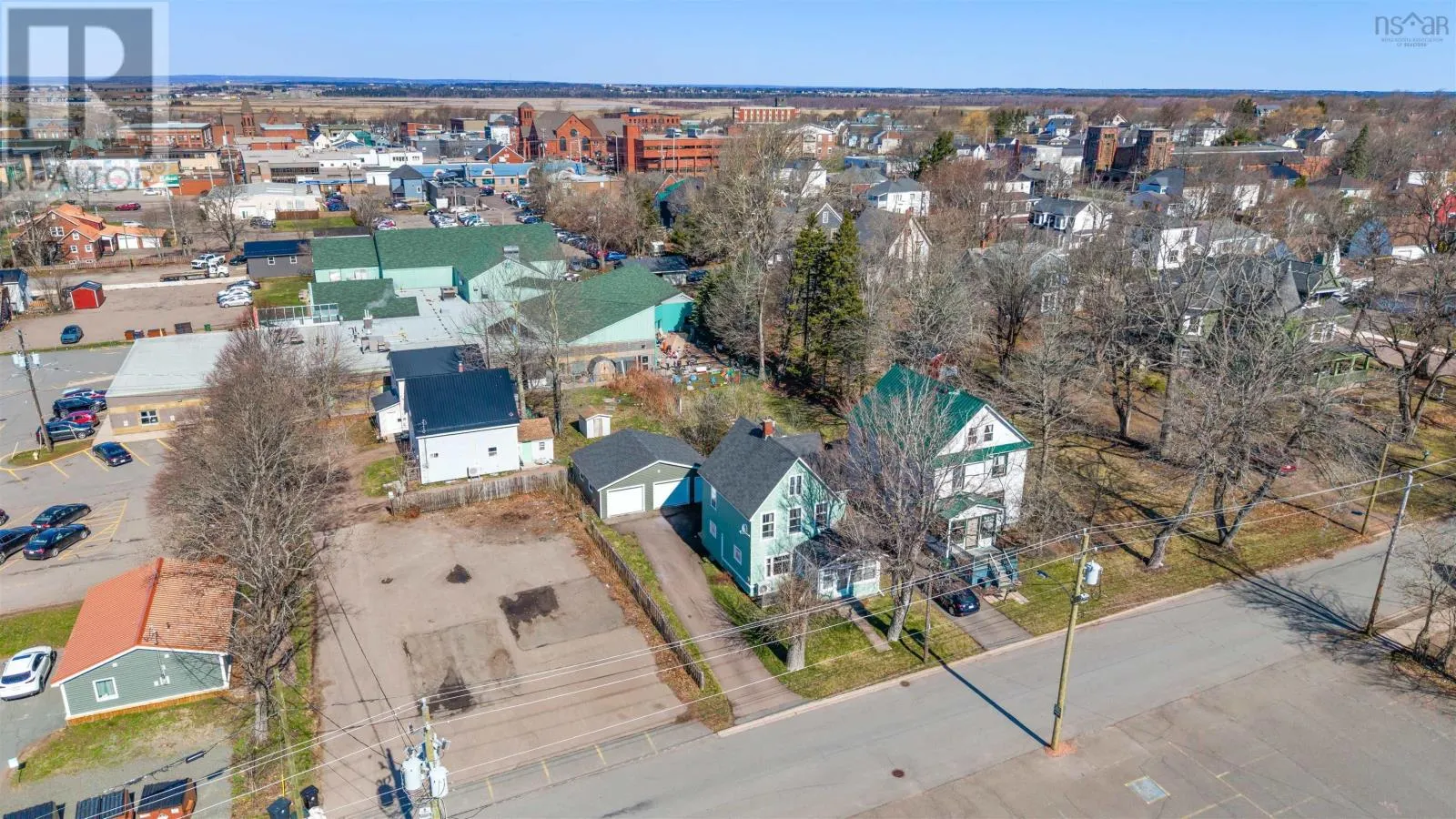 8 Robie Street