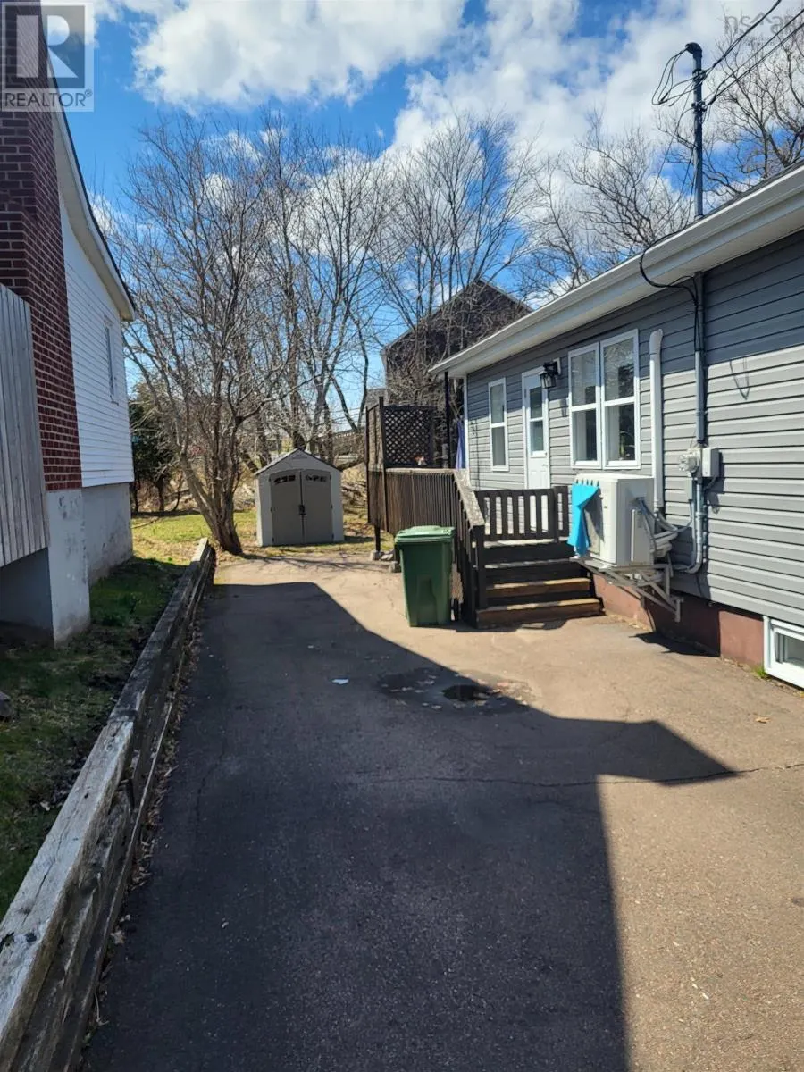 44 Kaulback Street