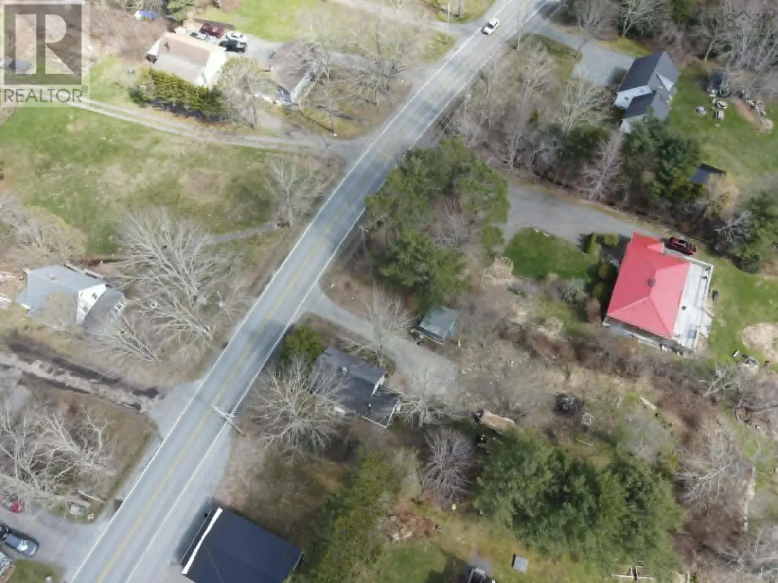 492 Highway 8