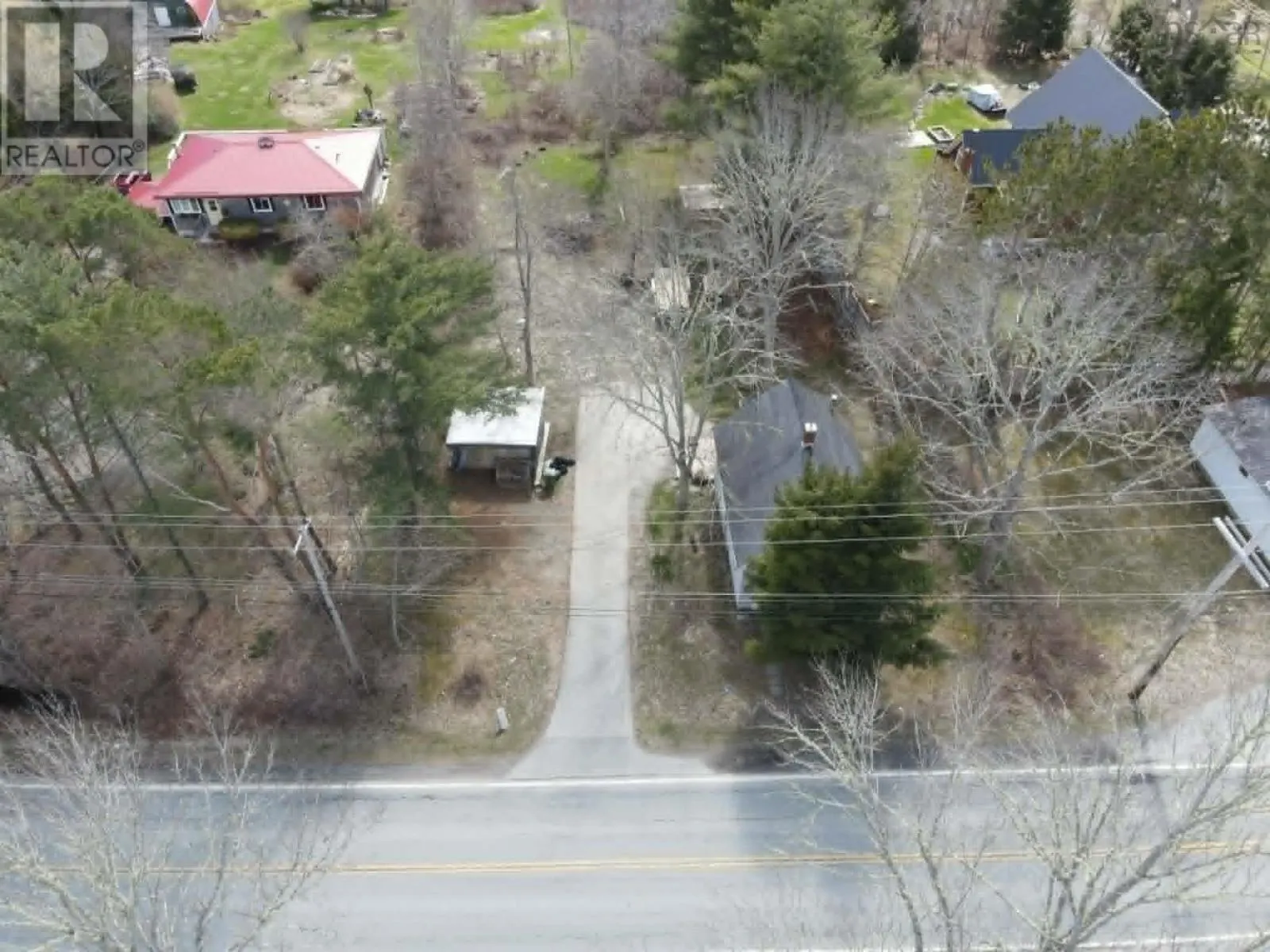 492 Highway 8
