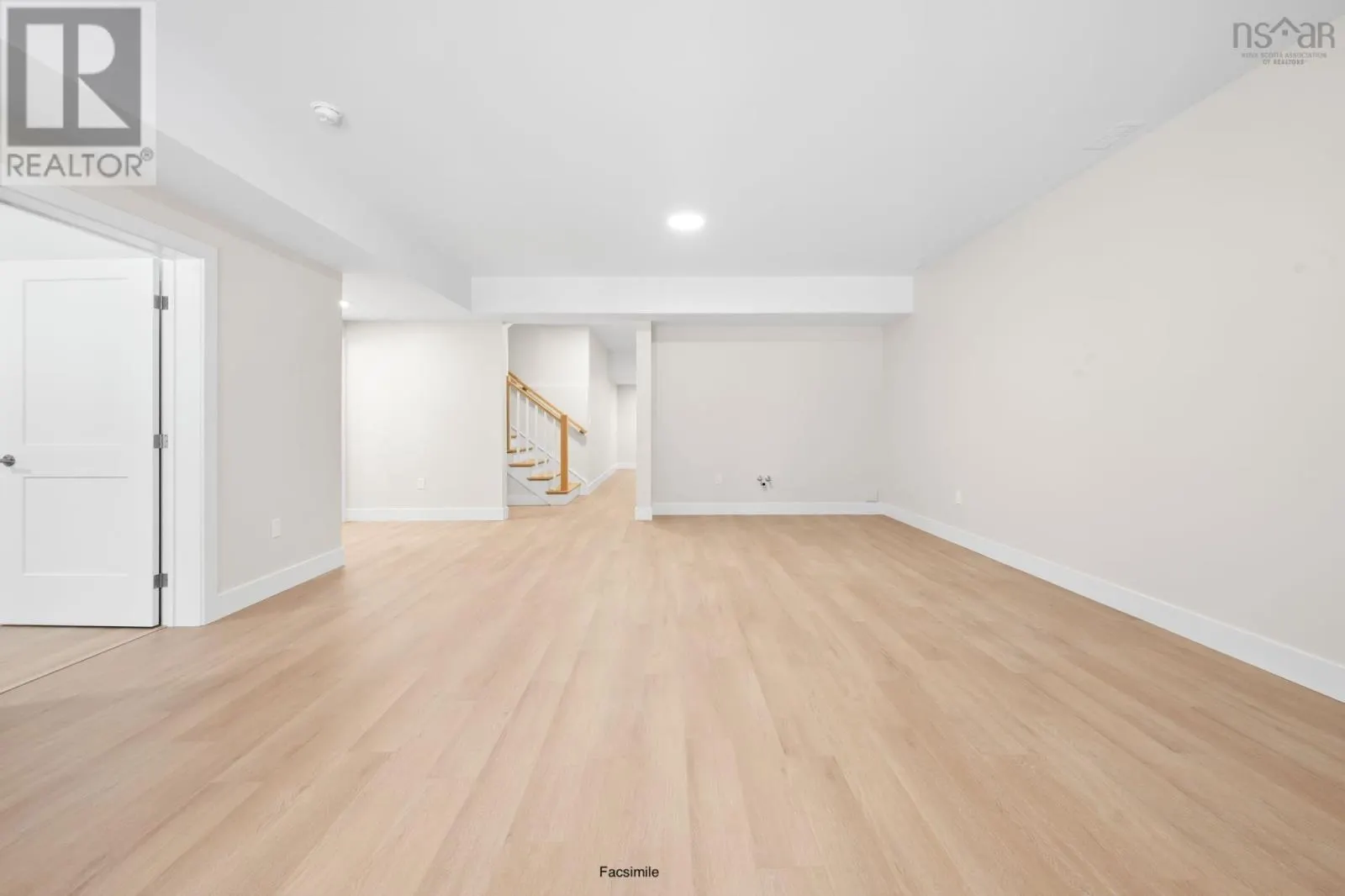 GW021 142 Gardenia Way