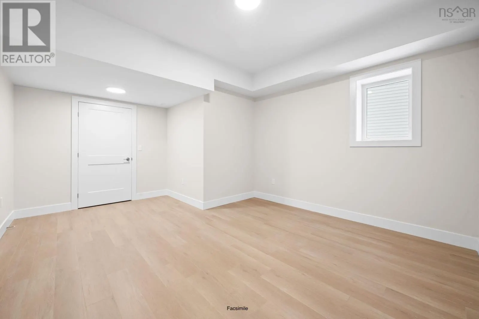 GW021 142 Gardenia Way