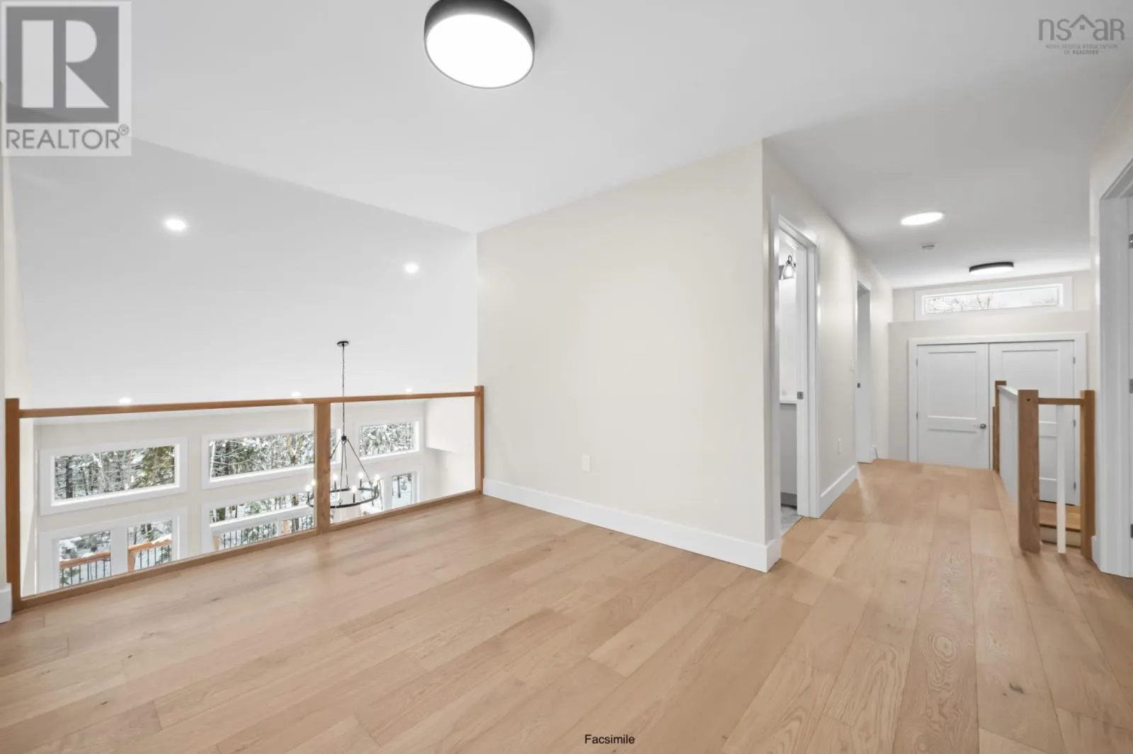 GW021 142 Gardenia Way