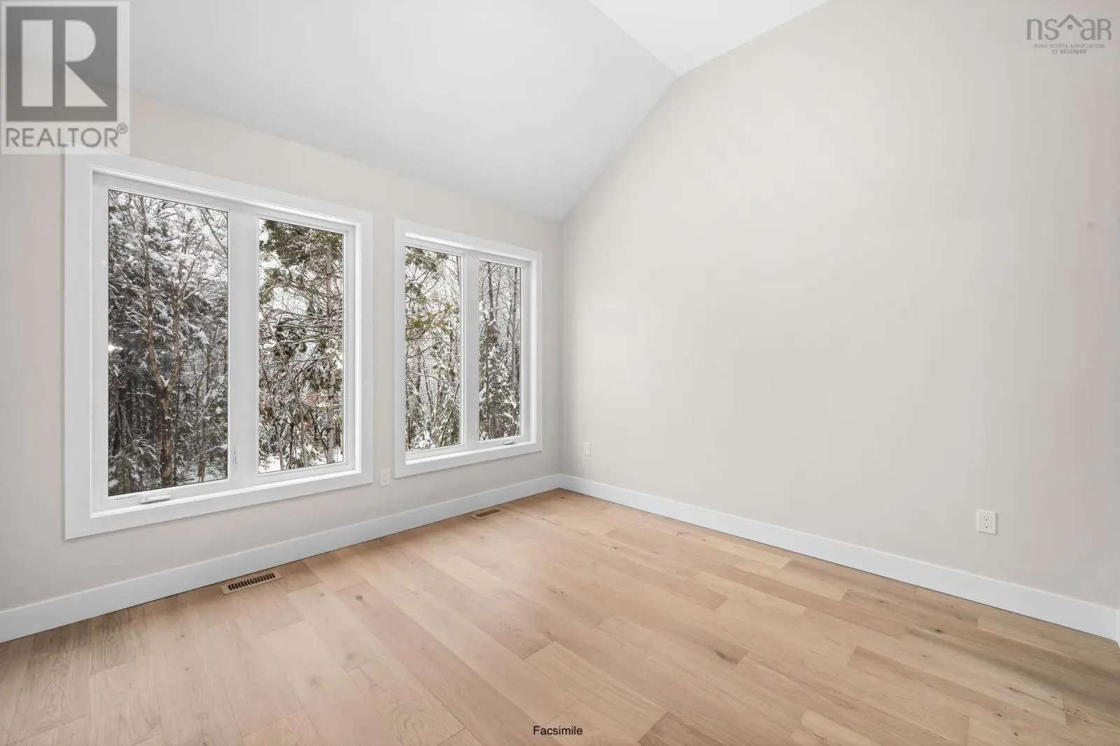 GW021 142 Gardenia Way