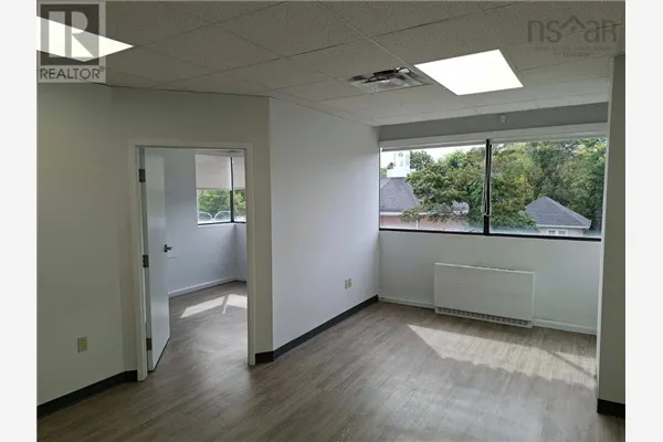 300 5991 Spring Garden Road