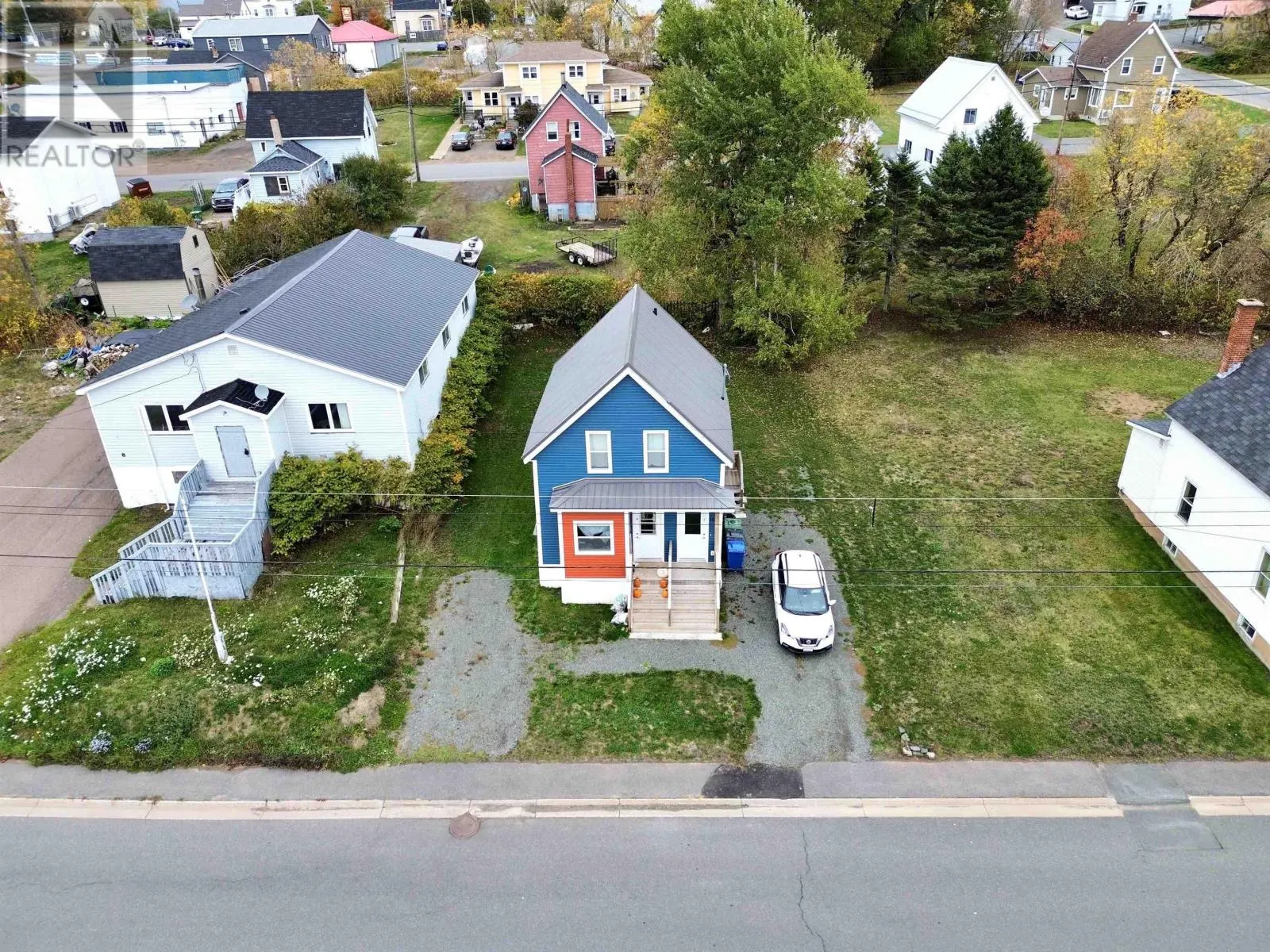 10 Pioneer Street