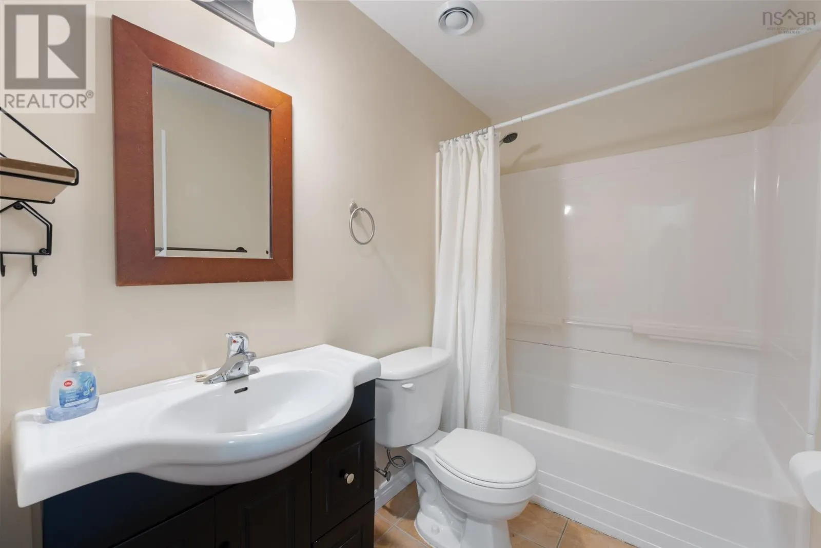 1 Pinecrest Drive